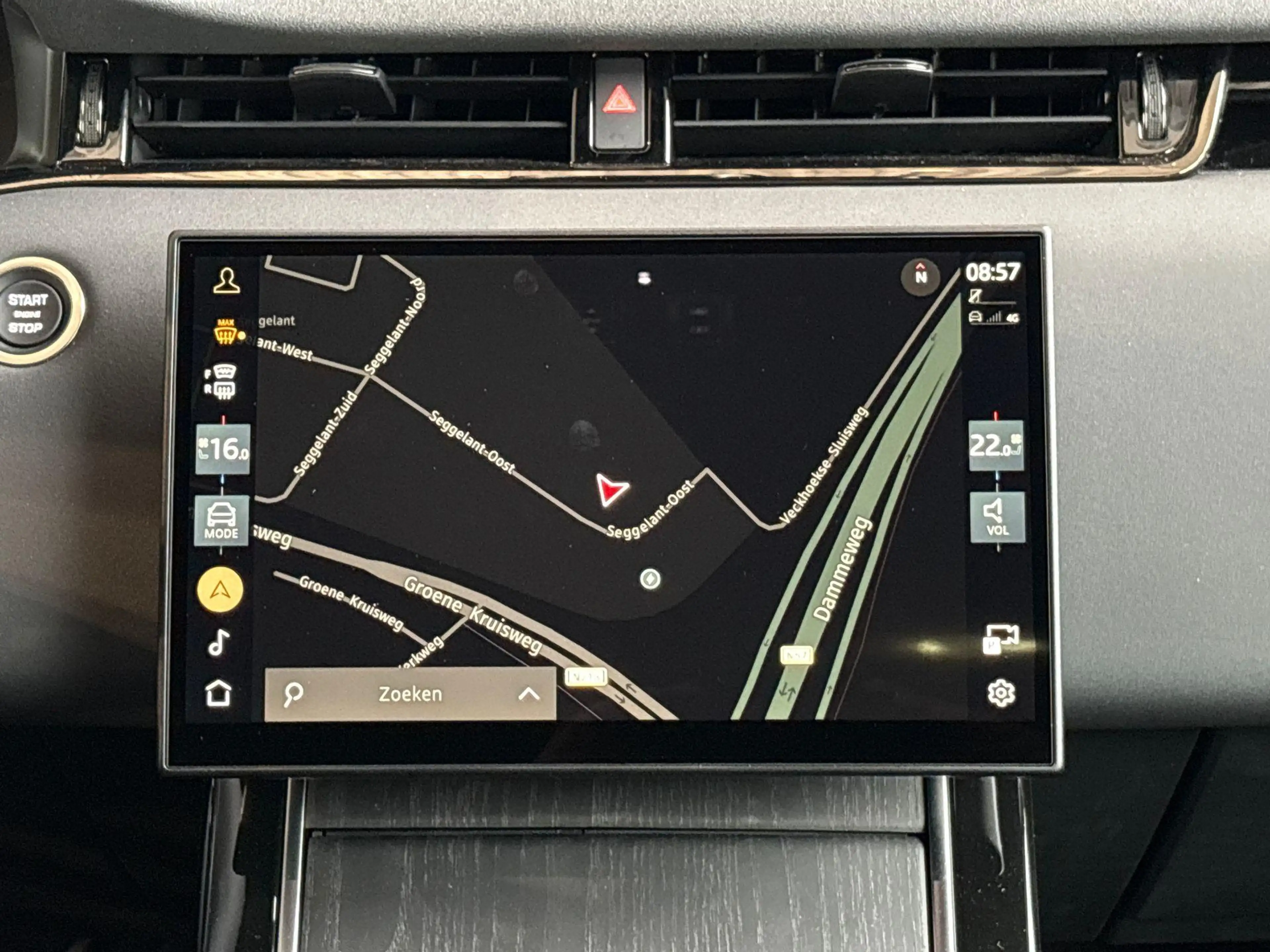 Land Rover Range Rover Evoque P270e AWD DYNAMIC SE -PANO.DAK|20"LM|BLACK PACK|CO — photo 15