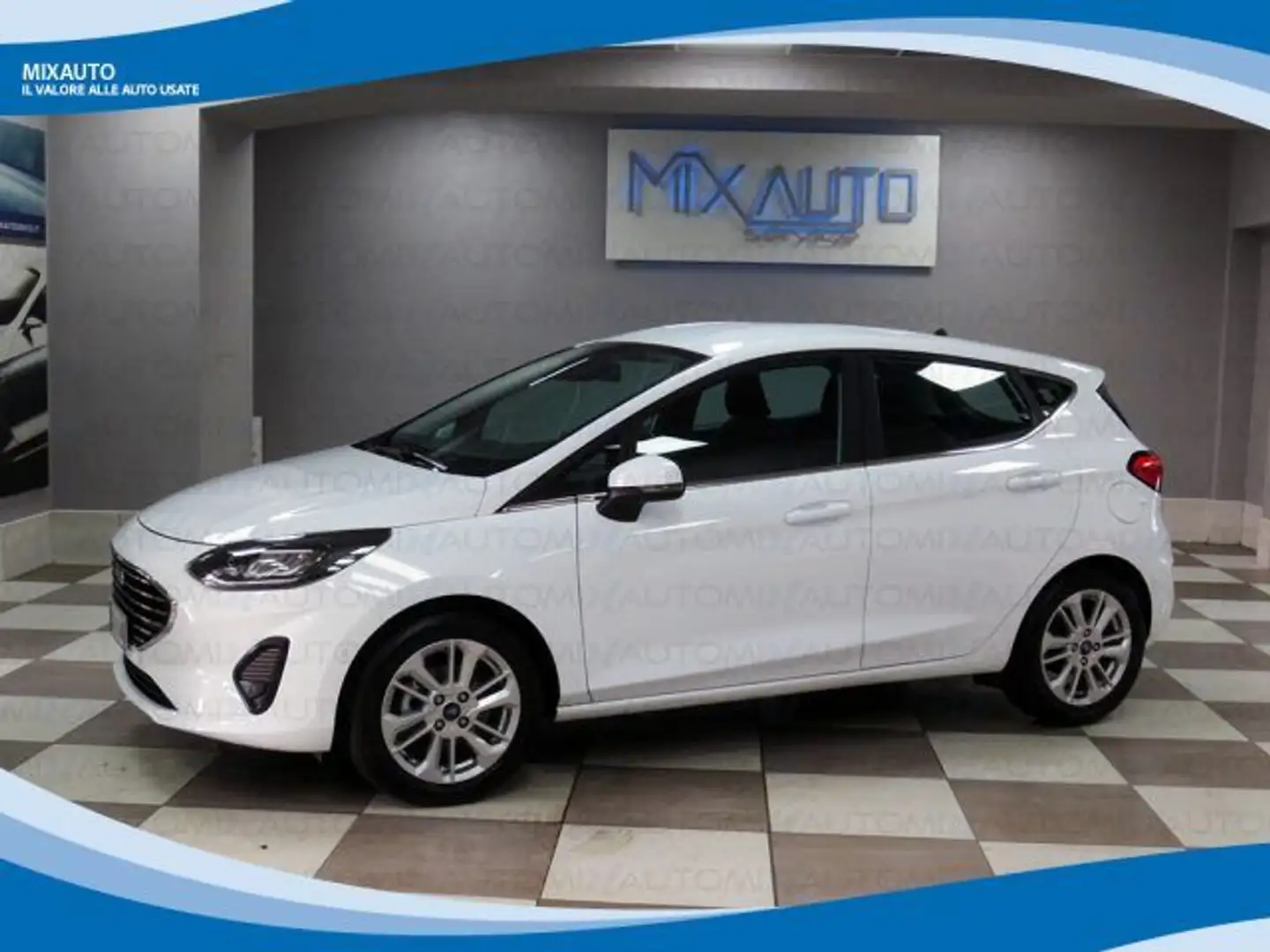 Ford Fiesta 1.1 75cv 5 Porte Titanium EU6 Bianco - 1