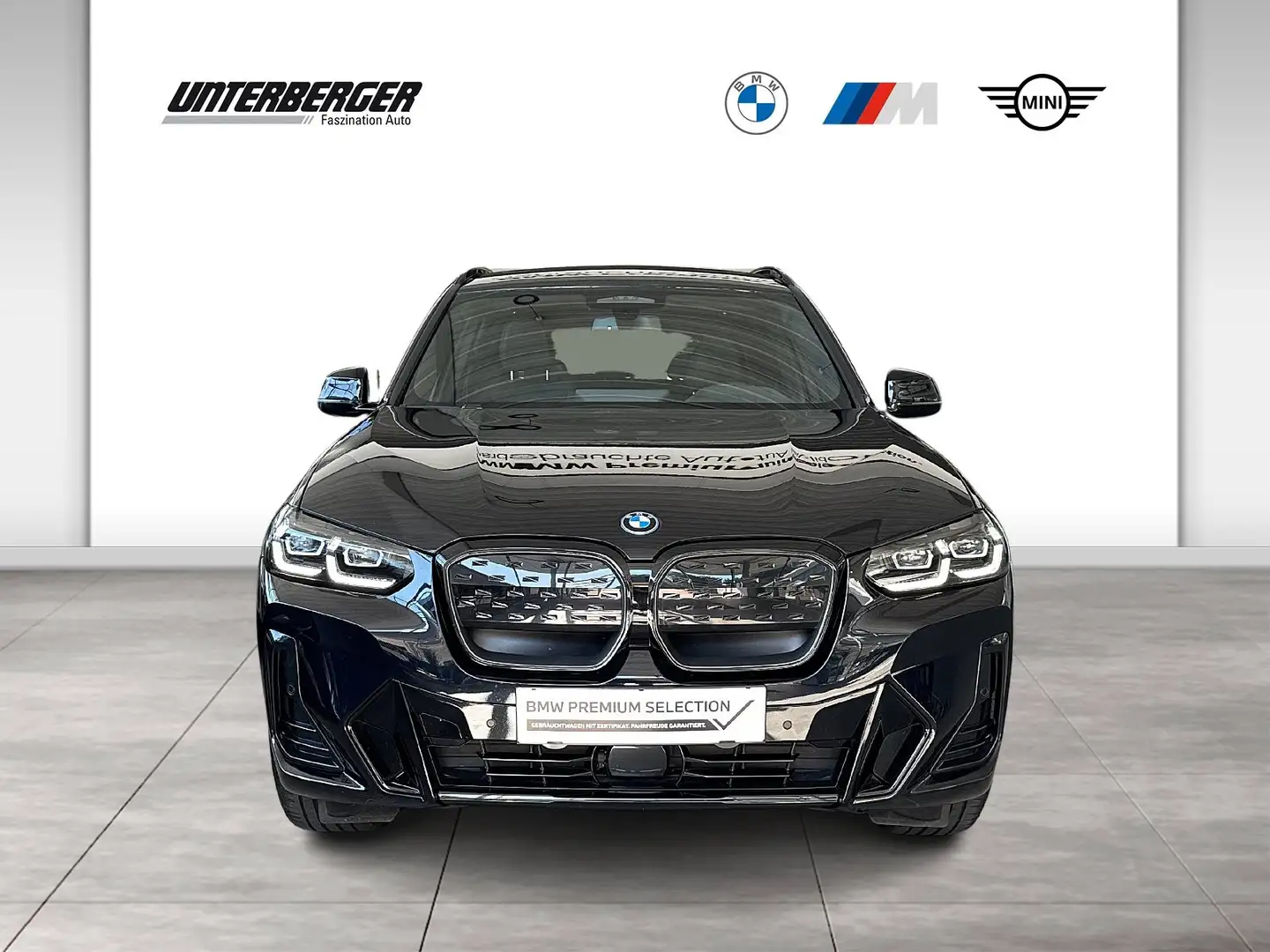 BMW iX3 G08 HA0 Schwarz - 2
