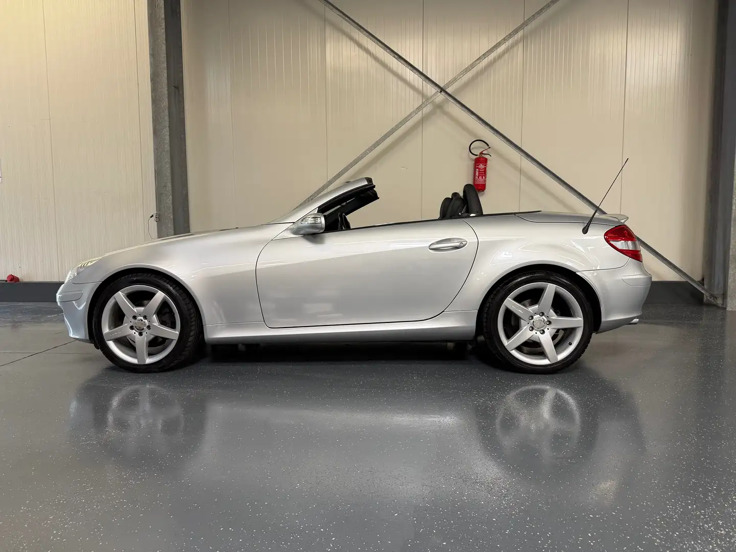 Mercedes-Benz SLK 200 Kompressor AMG 18-Zoll neue Steuerkette TÜV neu Argento - 2