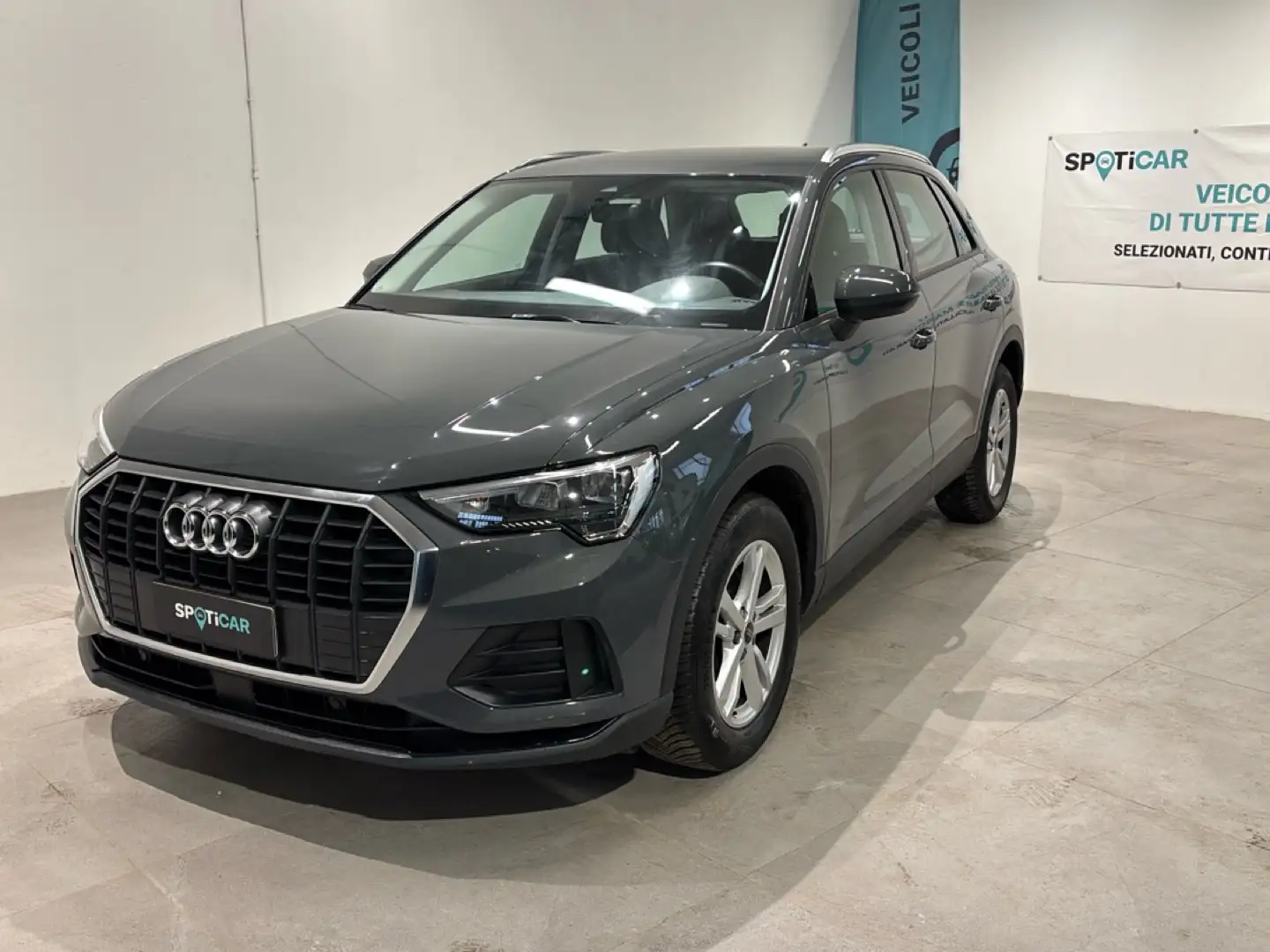 Audi Q3 Q3 35 TDI S tronic Grau - 1