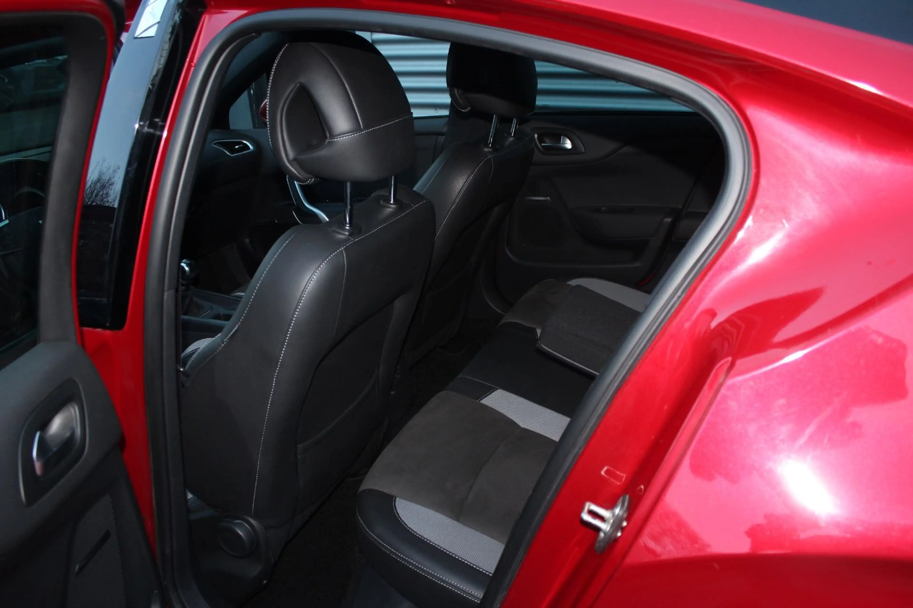 DS Automobiles DS 4 BlueHDI KLIMA NAVI 17.ZOLL ALU PDC 2.Hd — photo 11