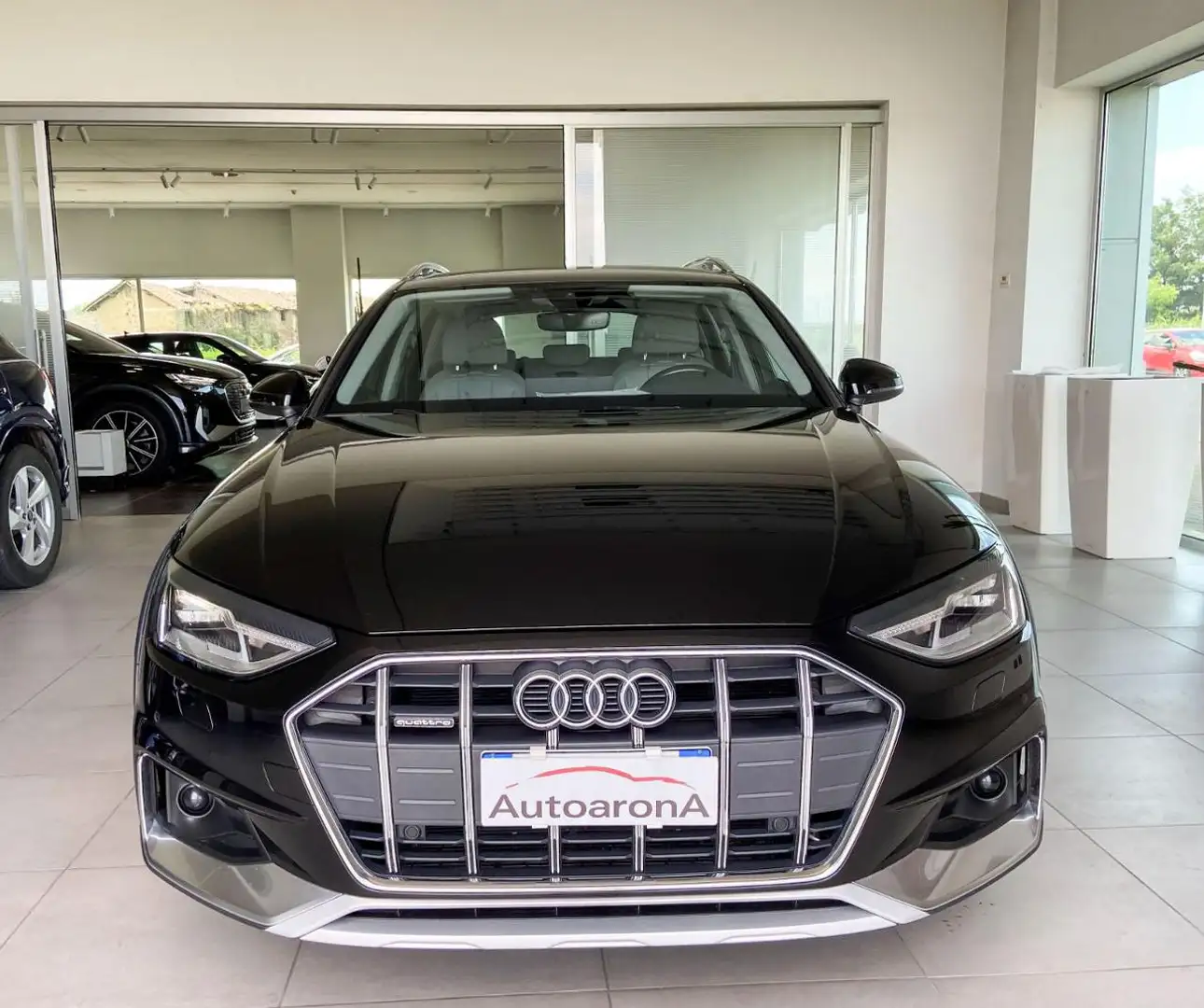 Audi A4 allroad 40 TDI 204 CV S tronic Business Nero - 2