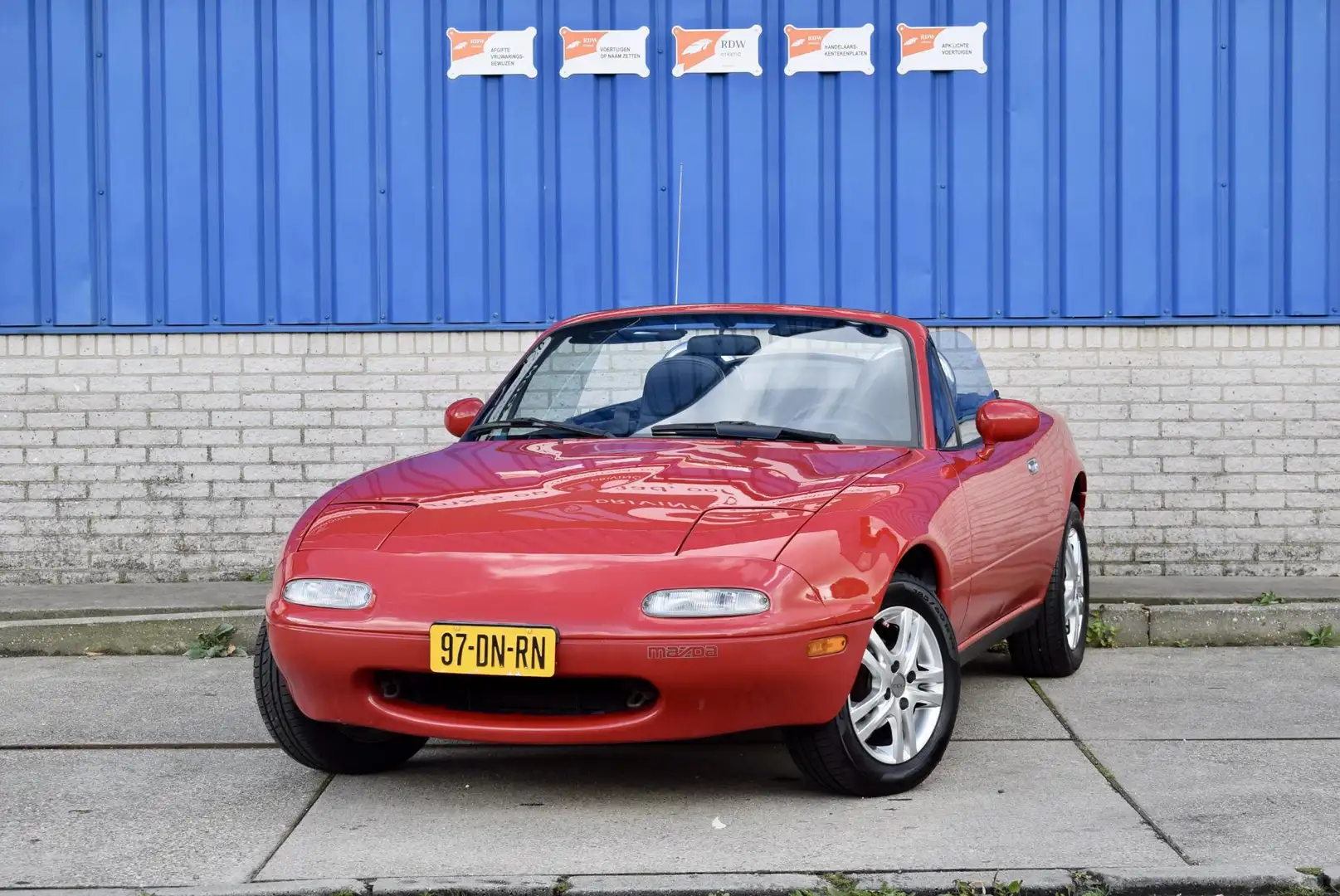 Mazda MX-5 1.6i-16V Aut. Miata automaat low milages Rood - 1