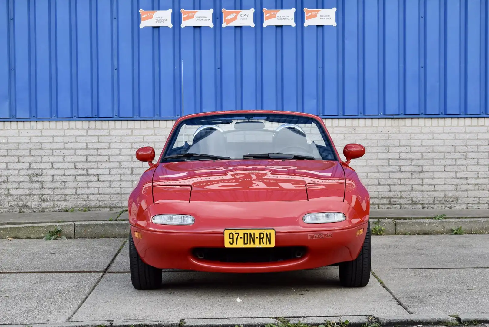 Mazda MX-5 1.6i-16V Aut. Miata automaat low milages Rood - 2