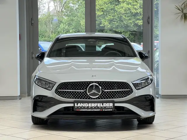 Mercedes-Benz A Class view 9