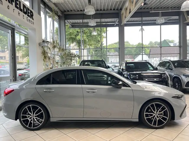 Mercedes-Benz A Class view 2