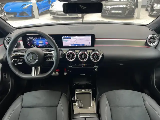 Mercedes-Benz A Class view 12