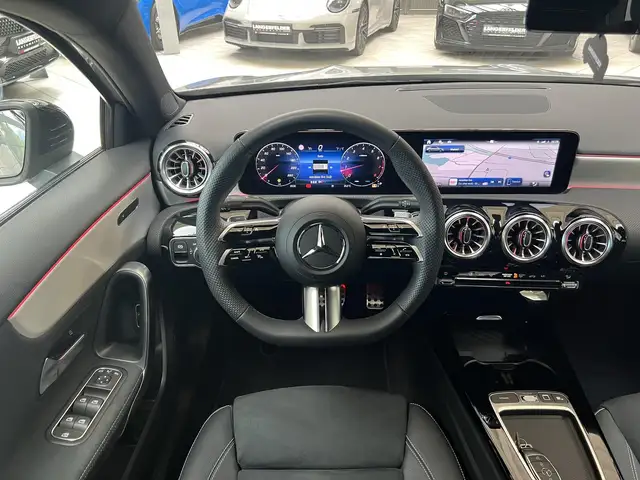 Mercedes-Benz A Class view 11