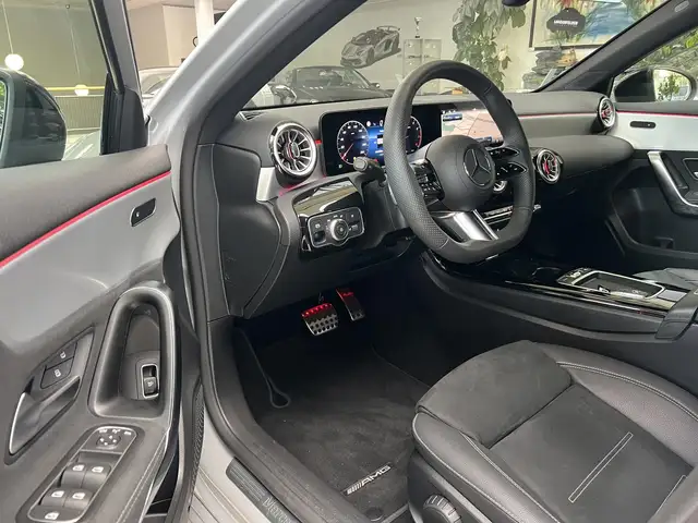 Mercedes-Benz A Class view 13