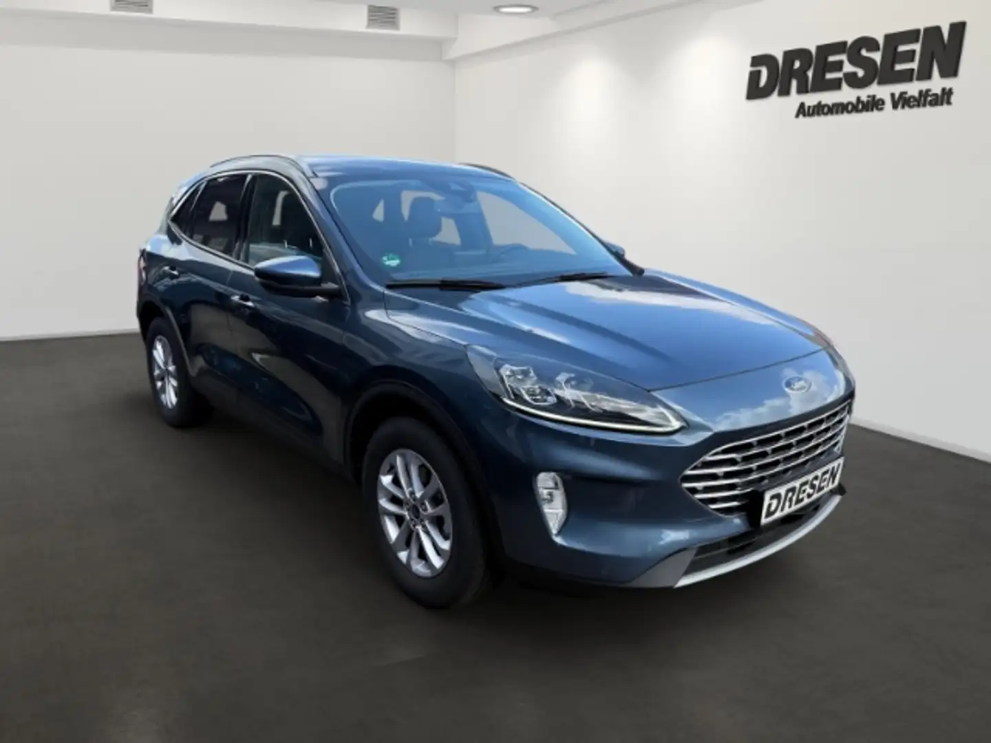 Ford Kuga 2.5 PHEV Titanium X + Winterpaket Blauw - 2