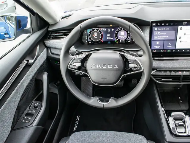 Skoda Octavia view 11