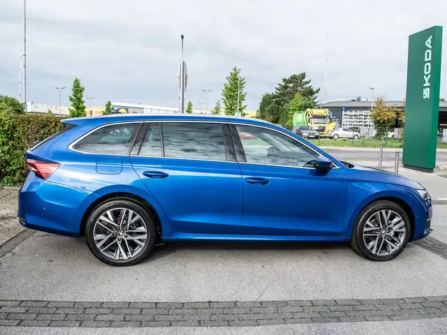 Skoda Octavia view 5