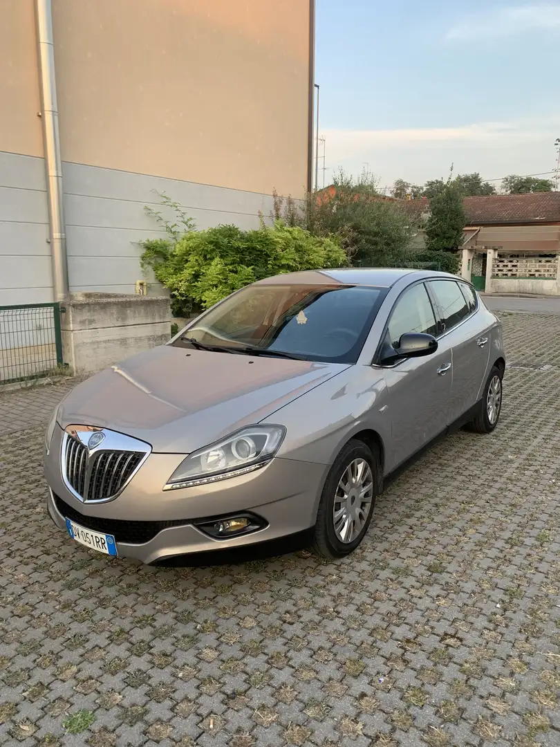 Lancia Delta 1.4 tjt Oro 120cv - 1