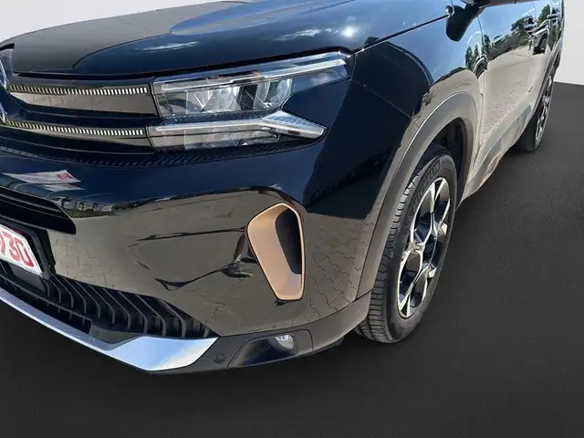 Citroen C5 Aircross view 9
