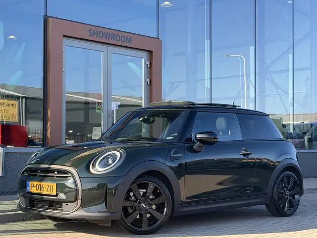 2022 Mini Hatch in Green for sale
