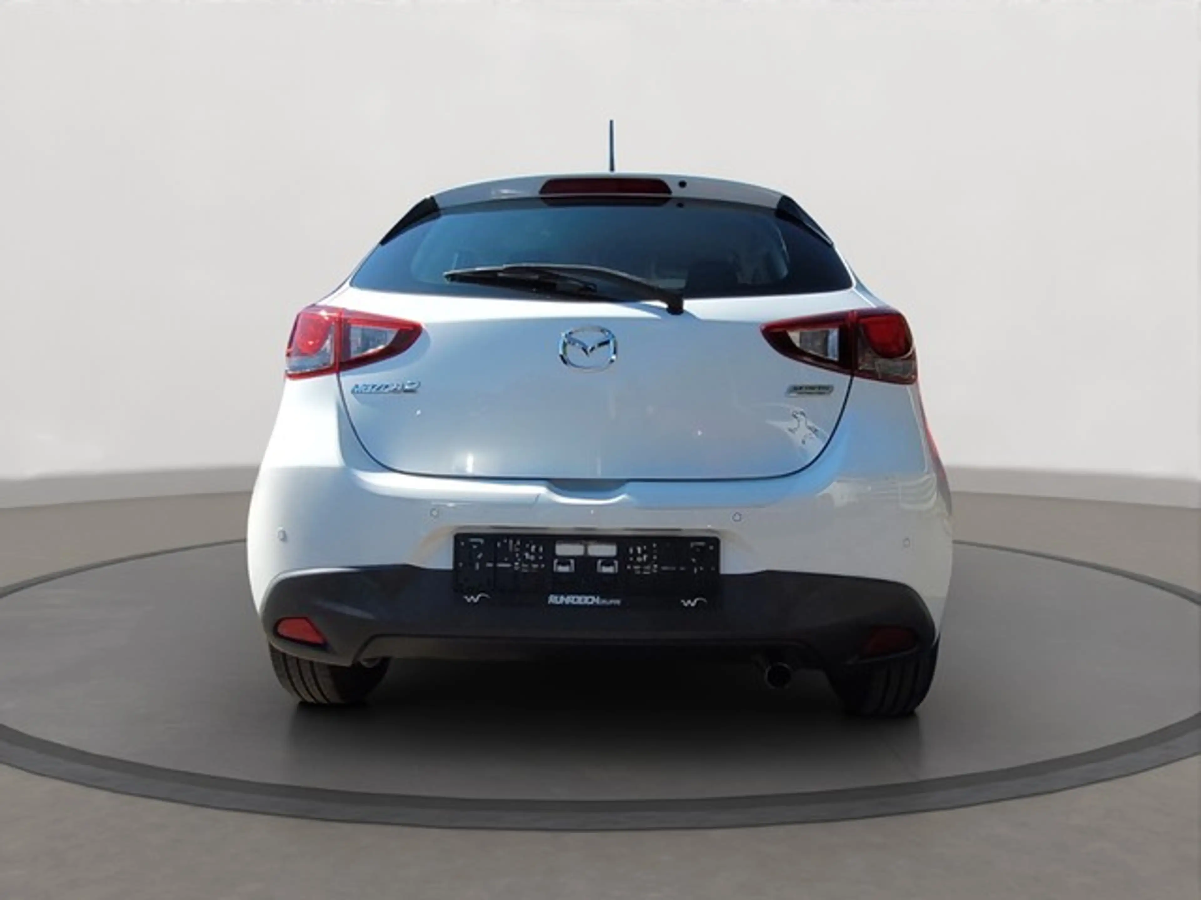Mazda 2 Center-Line — photo 4