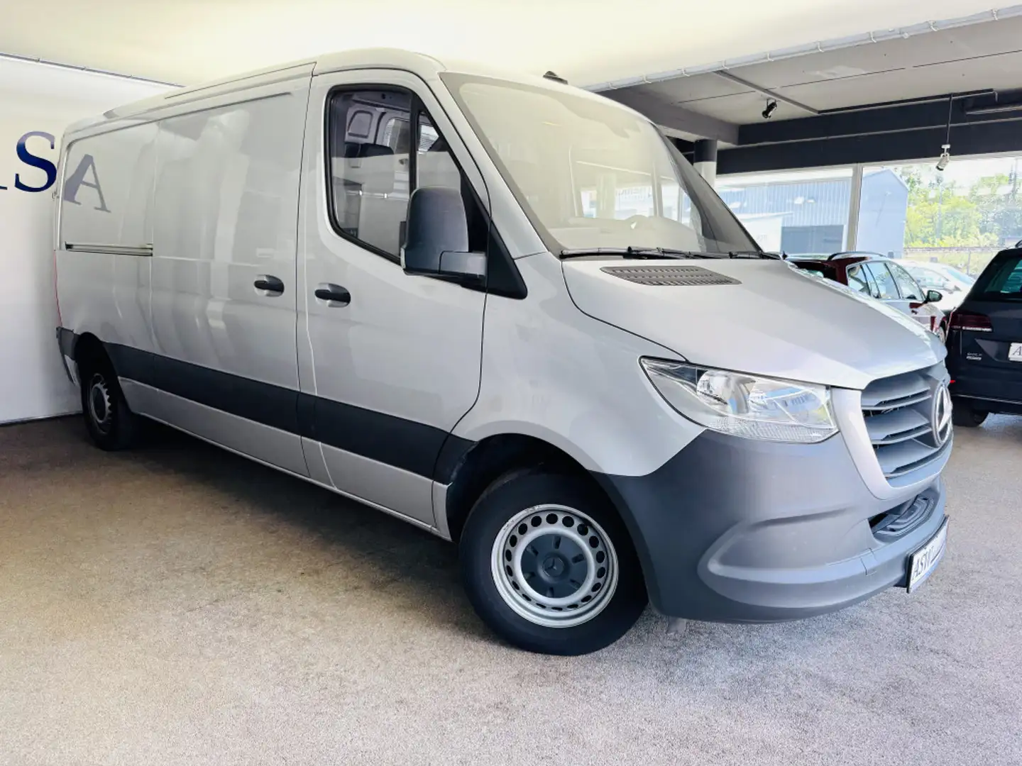 Mercedes-Benz Sprinter 214 CDI L2H1 KASTEN-FLACH RÜCKFAHRKAM. Silber - 1