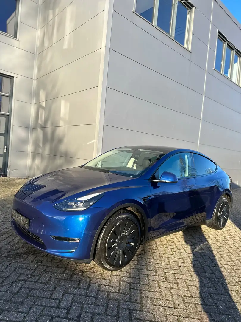 Tesla Model Y Long Range 75 kWh, trekhaak, boost Kék - 2