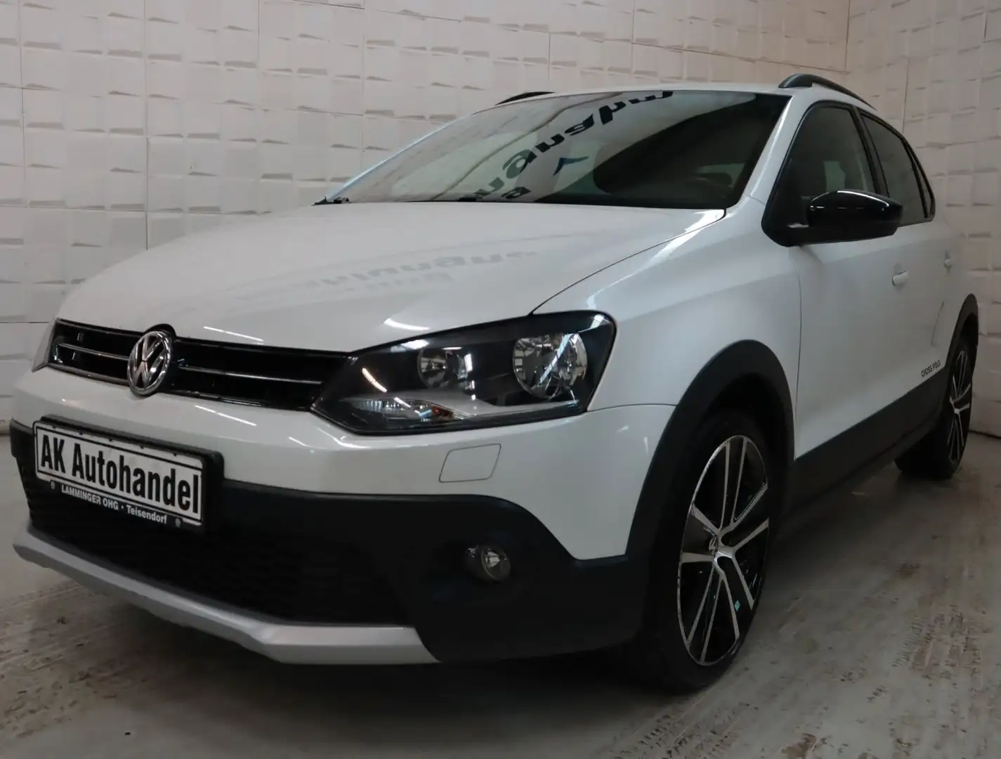 Volkswagen Polo V Cross Urban White Klima Temp. SHZ PDC Blanco - 1