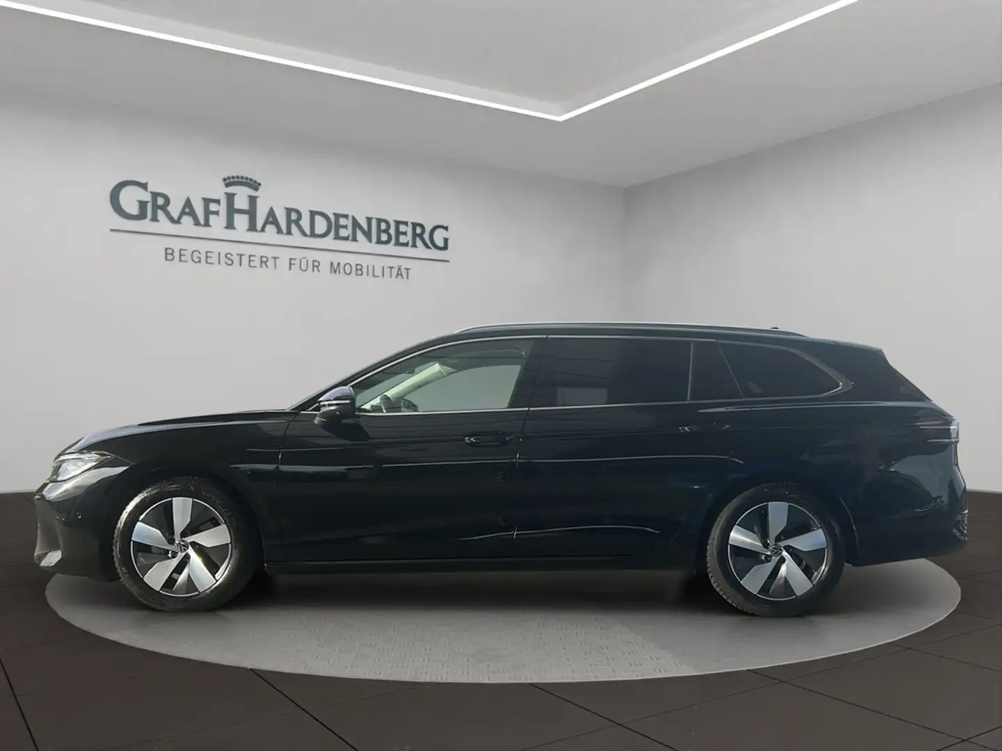 Volkswagen Passat 2.0 TDI DSG Elegance AHK RFK ACC Schwarz - 2
