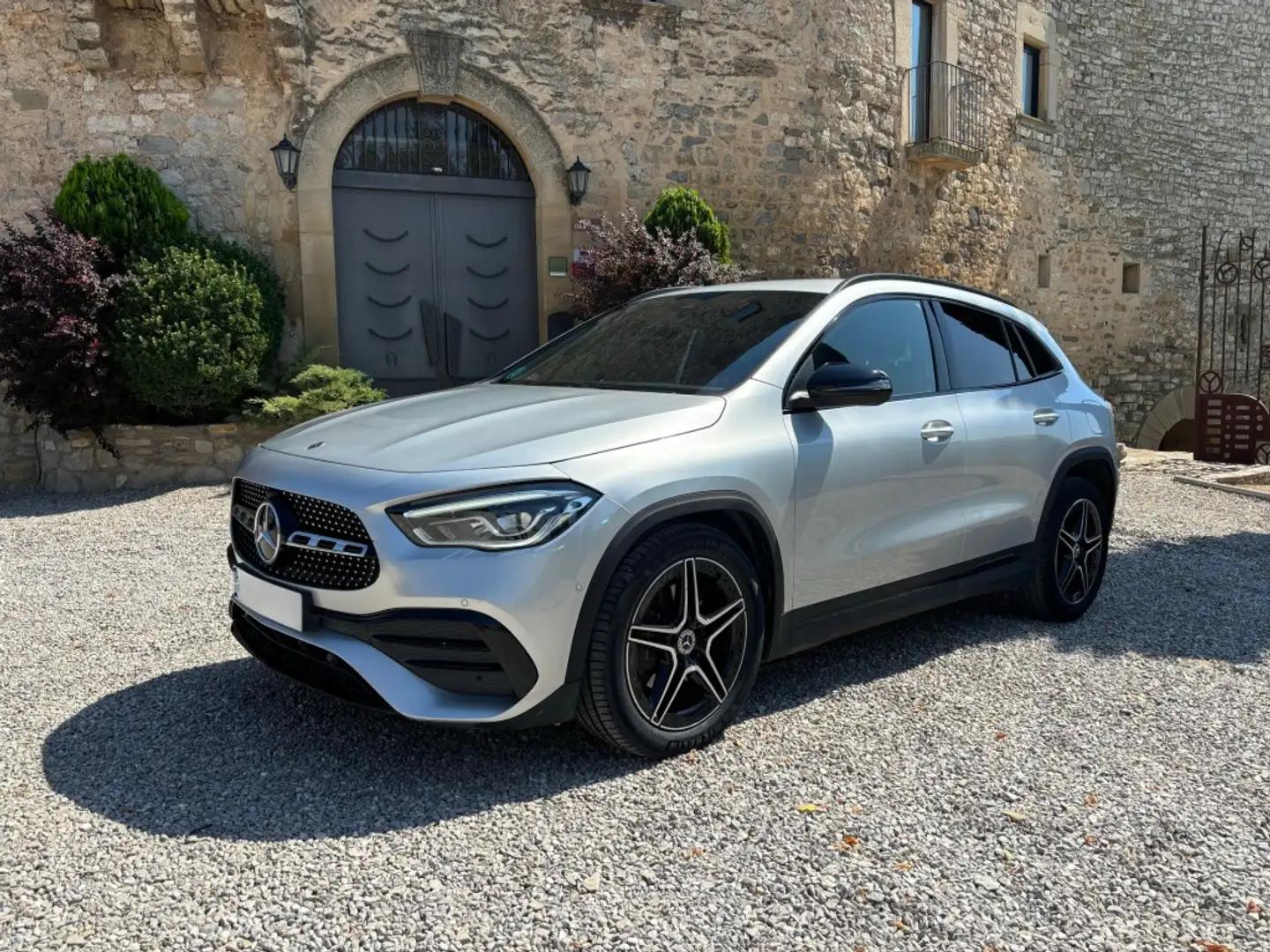 Mercedes-Benz GLA 200 200d 8G-DCT Gris - 1