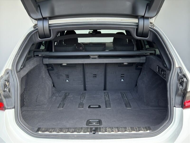 BMW 320 d Touring Navi.LED.AHK.Hifi.Rükamera — photo 9