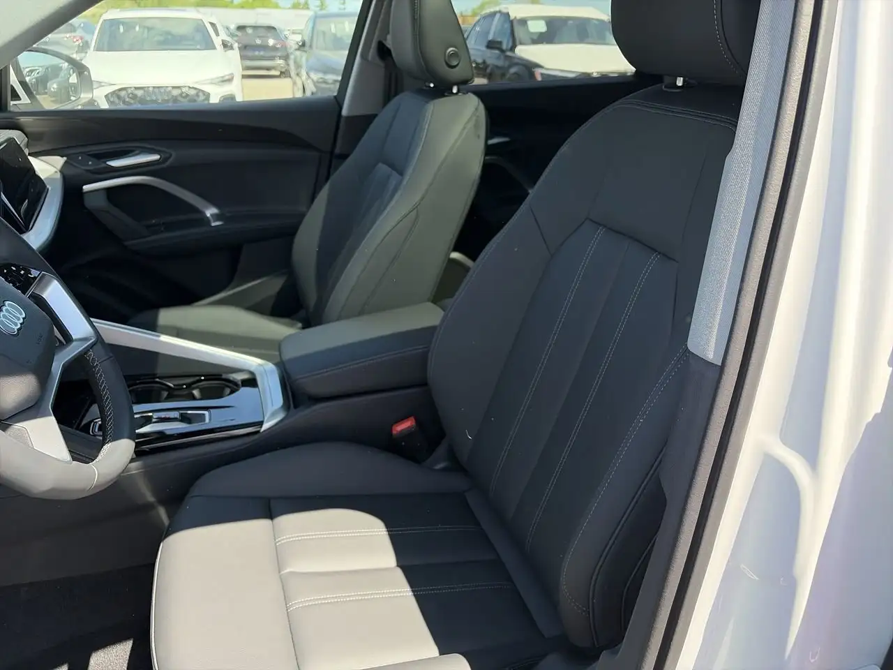 Audi Q5 снимка Audi Q5