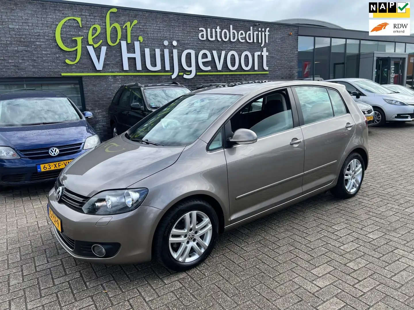 Volkswagen Golf Plus 1.4 TSI Highline AUTOMAAT Brun - 1