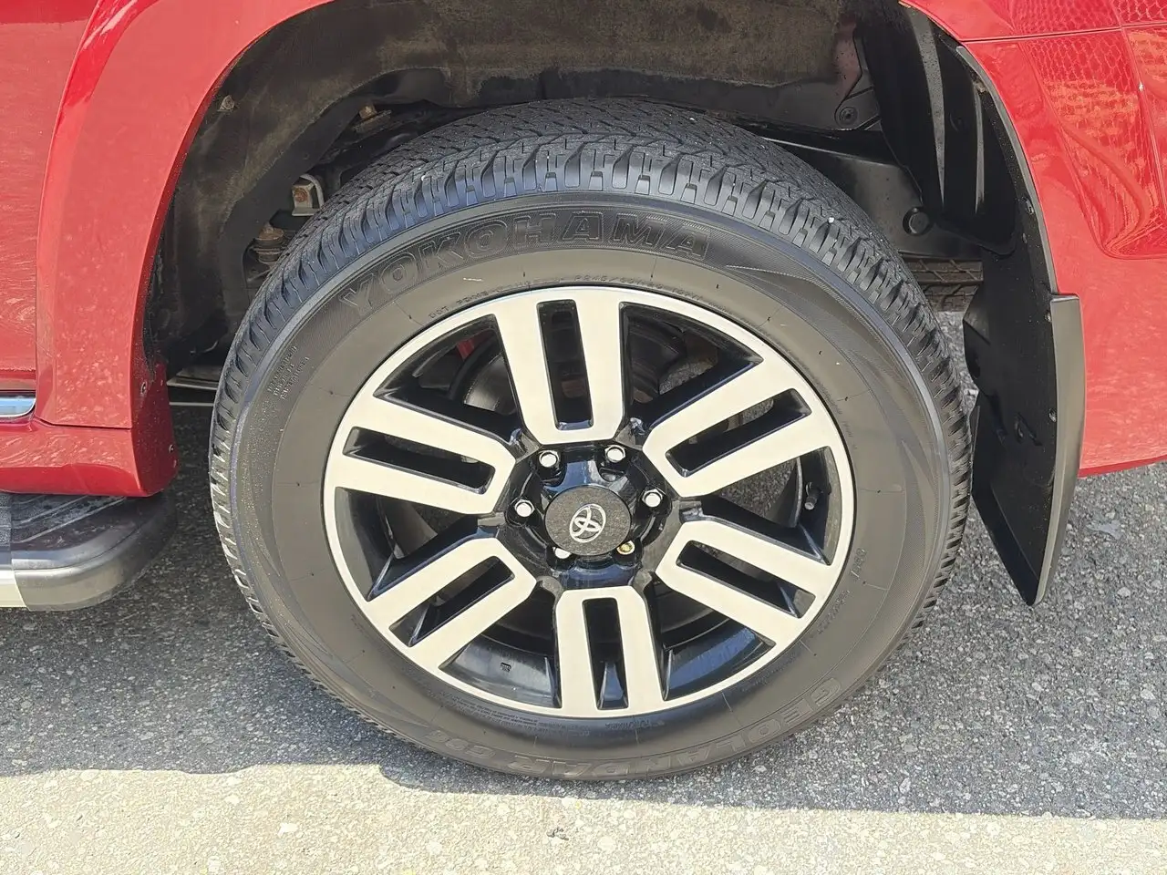 Toyota 4-Runner снимка Toyota 4-Runner
