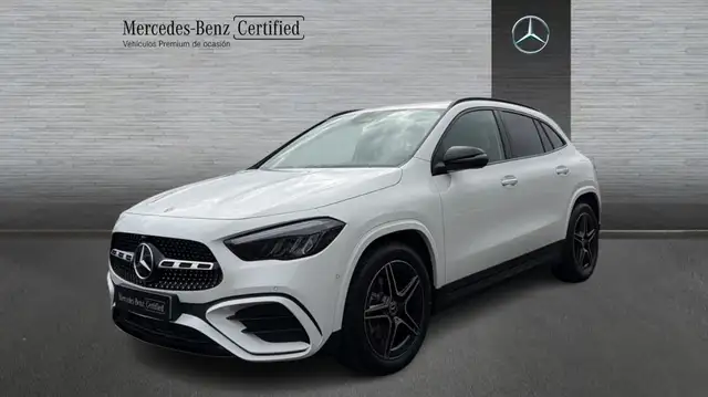 Mercedes-Benz GLA 200 d