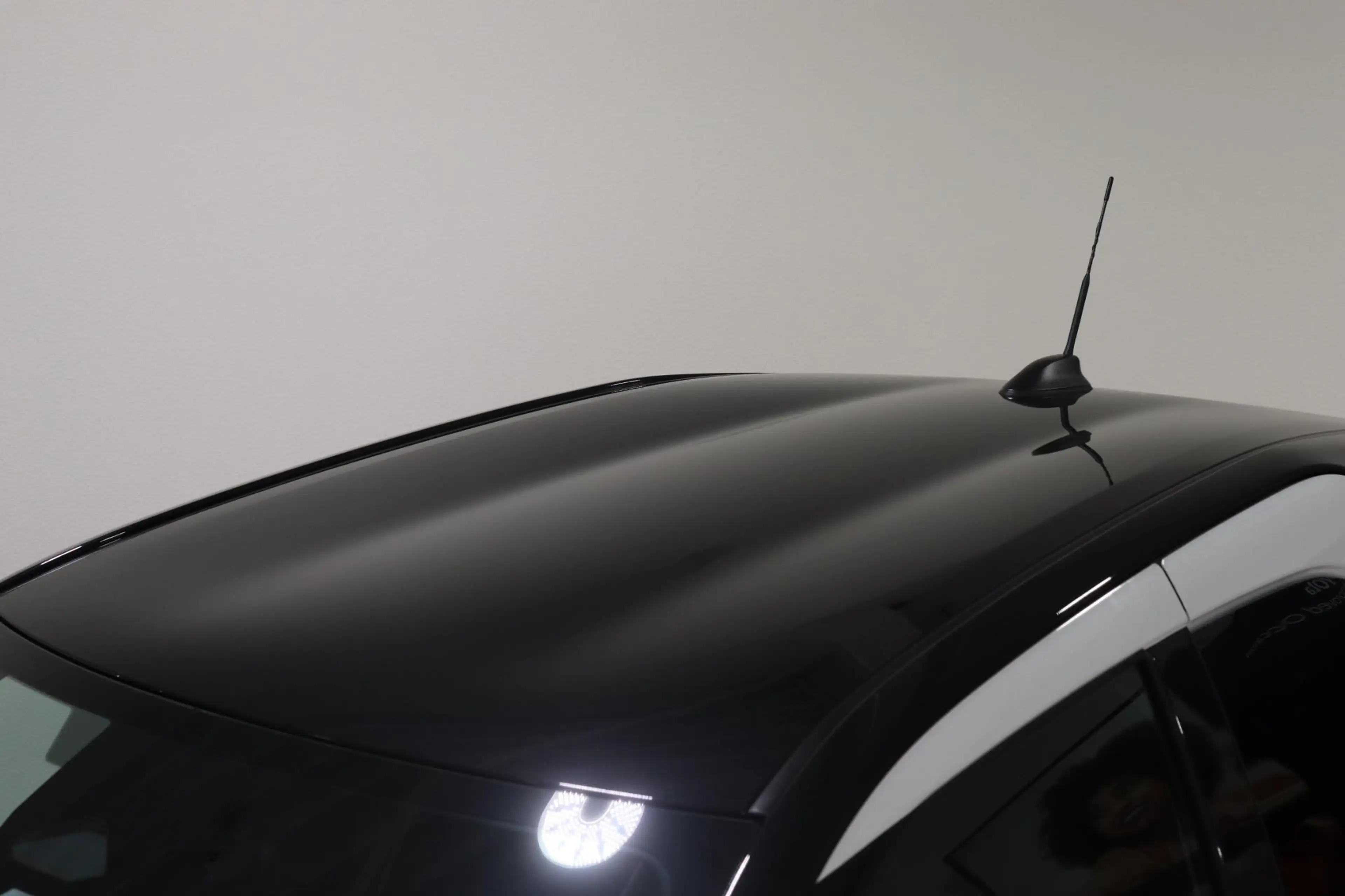 Toyota Aygo X Hybrid 115 GR Sport, Parkeersensoren, JBL, Apple C — photo 8