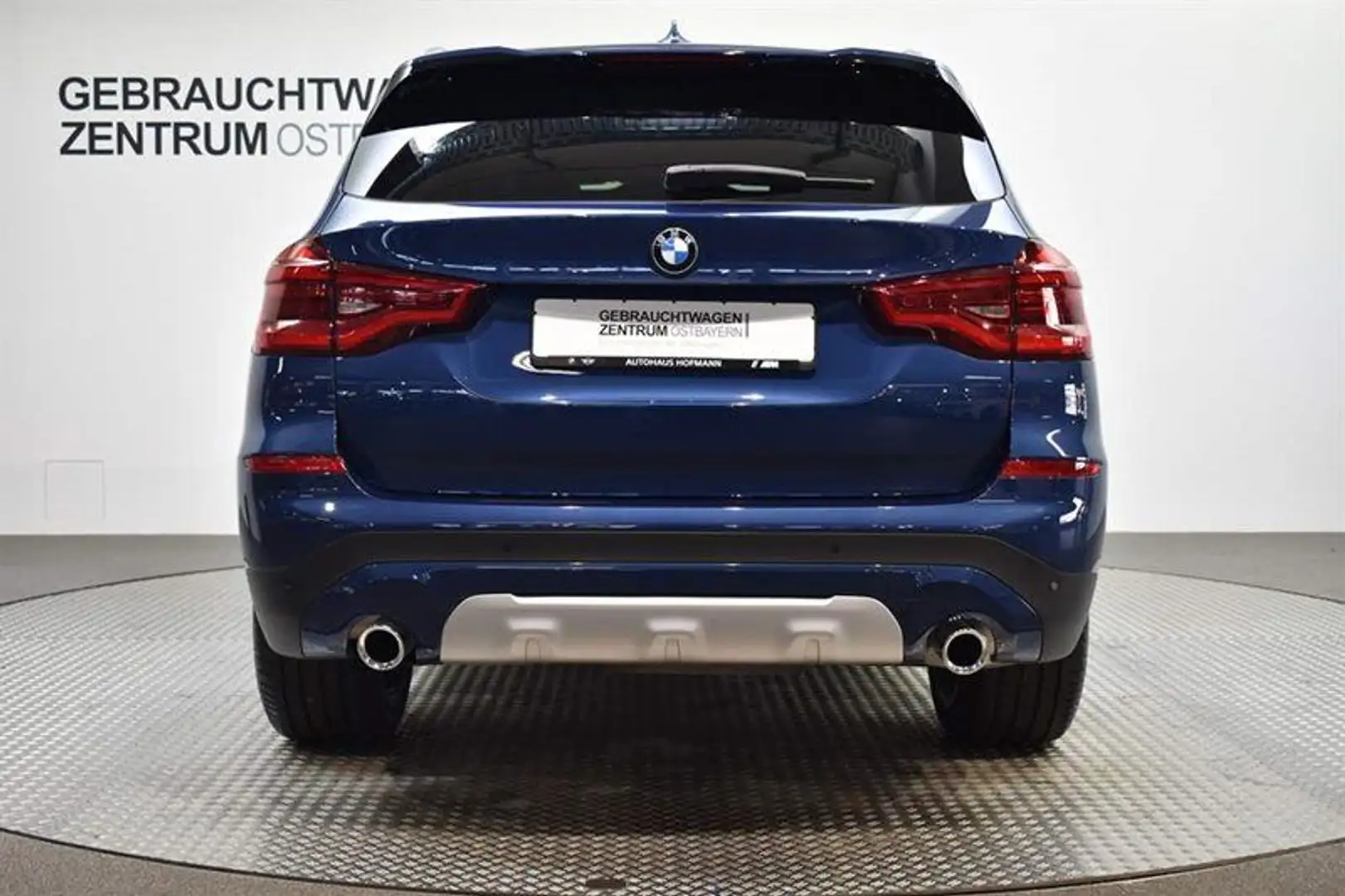 BMW X3 xLine Blau - 1