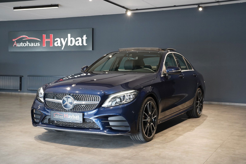 Mercedes-Benz C 400 4Mat AMG Comand-MBeam-Pano-RFK-Burm-Distr — photo 3