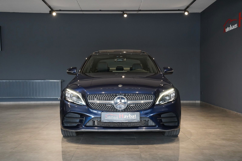 Mercedes-Benz C 400 4Mat AMG Comand-MBeam-Pano-RFK-Burm-Distr — photo 2