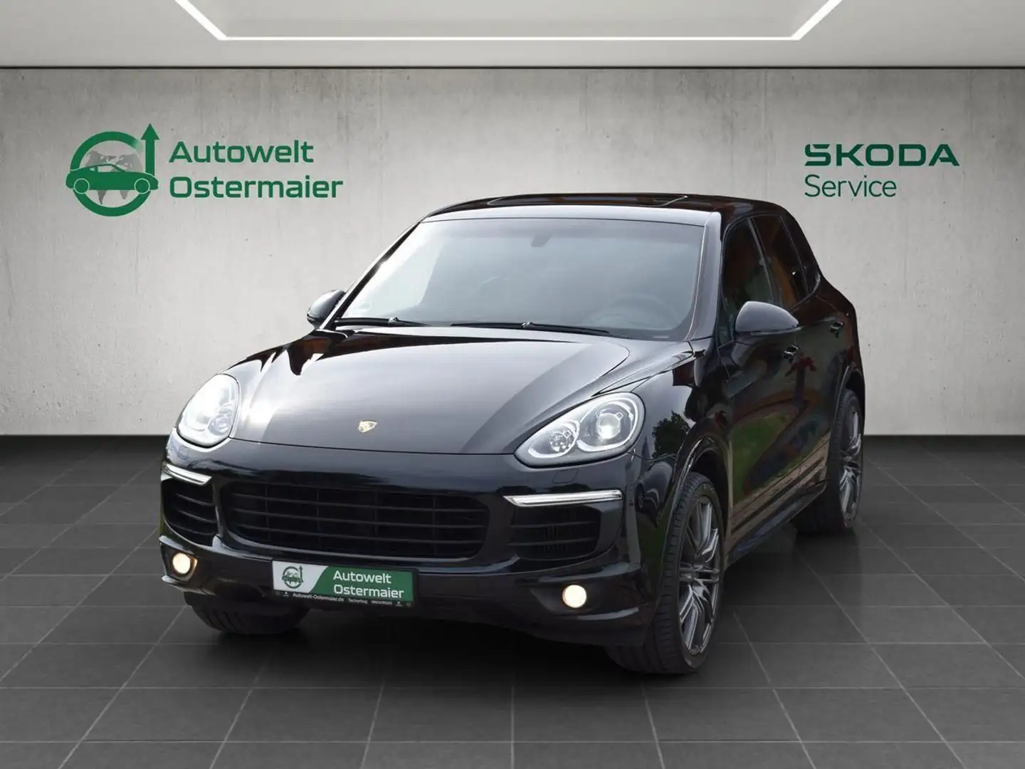 Porsche Cayenne 3.0TDI*AHK*Standheizung*Schiebedach*MwSt Schwarz - 1