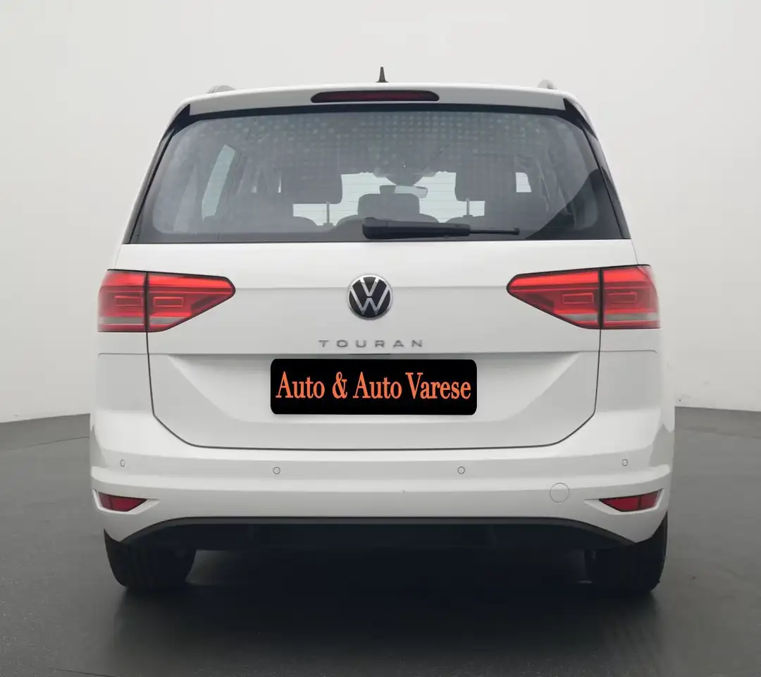 Volkswagen Touran 1.5 TSI ACT Comfortline 7 posti 4