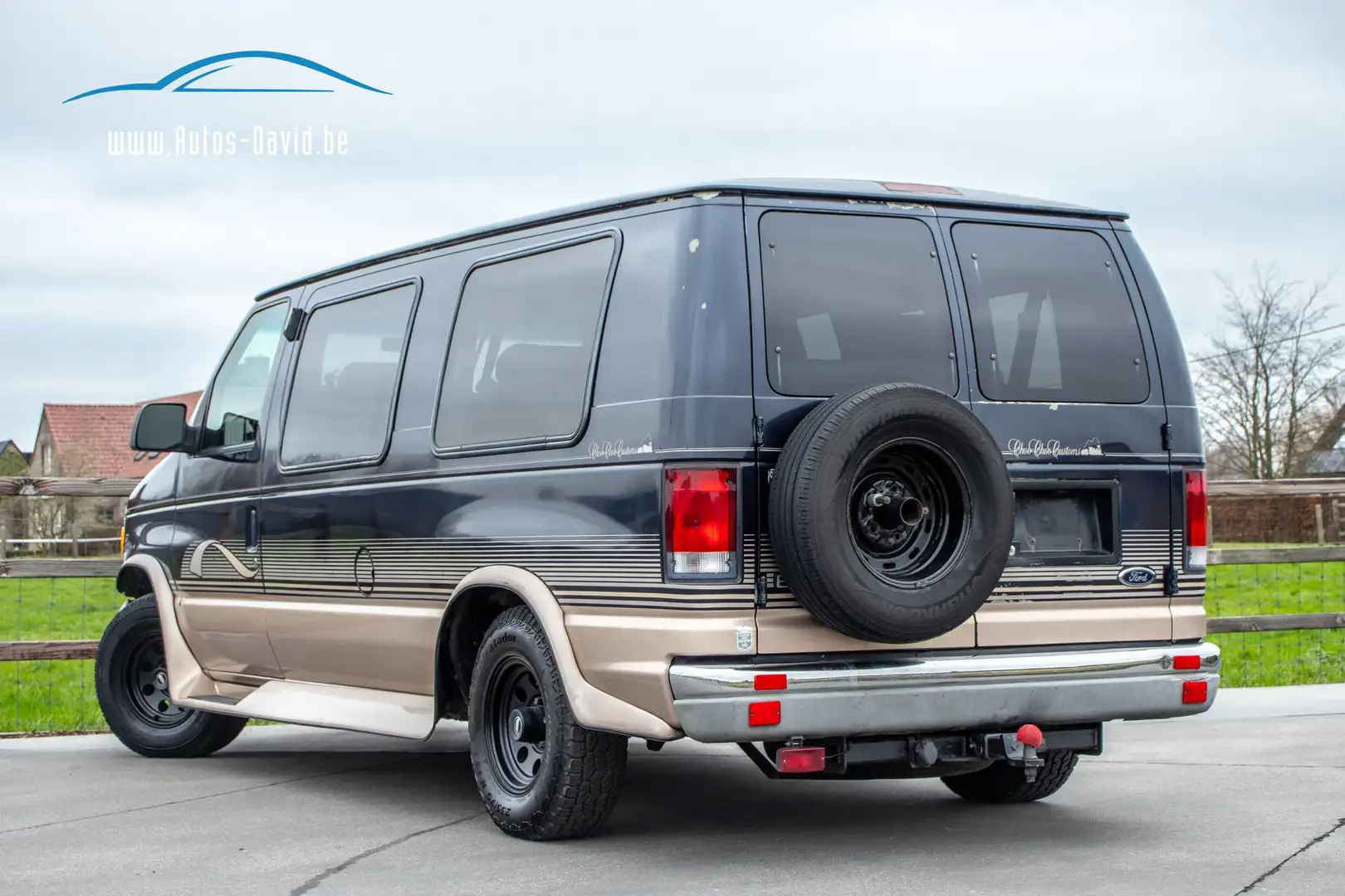 Ford Econoline E150 Kampeerwagen 4.6 V8 / LPG / TREKHAAK Kék - 2