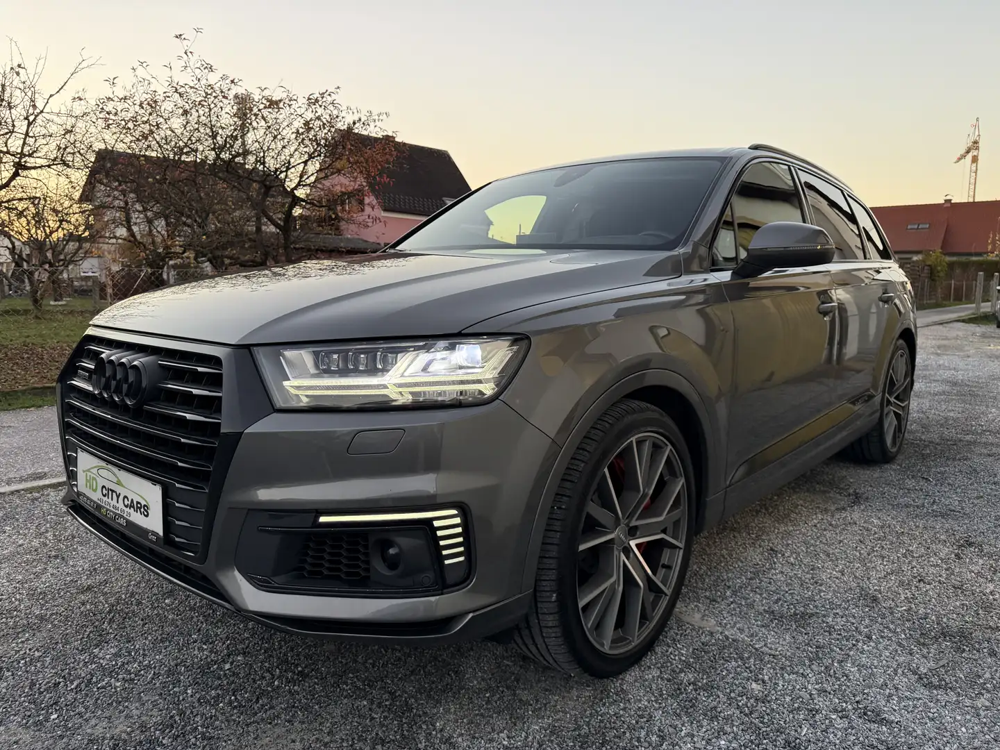 Audi Q7 PHEV e-tron 3,0 TDI quattro Tiptronic ERSTBESITZ!! - 1
