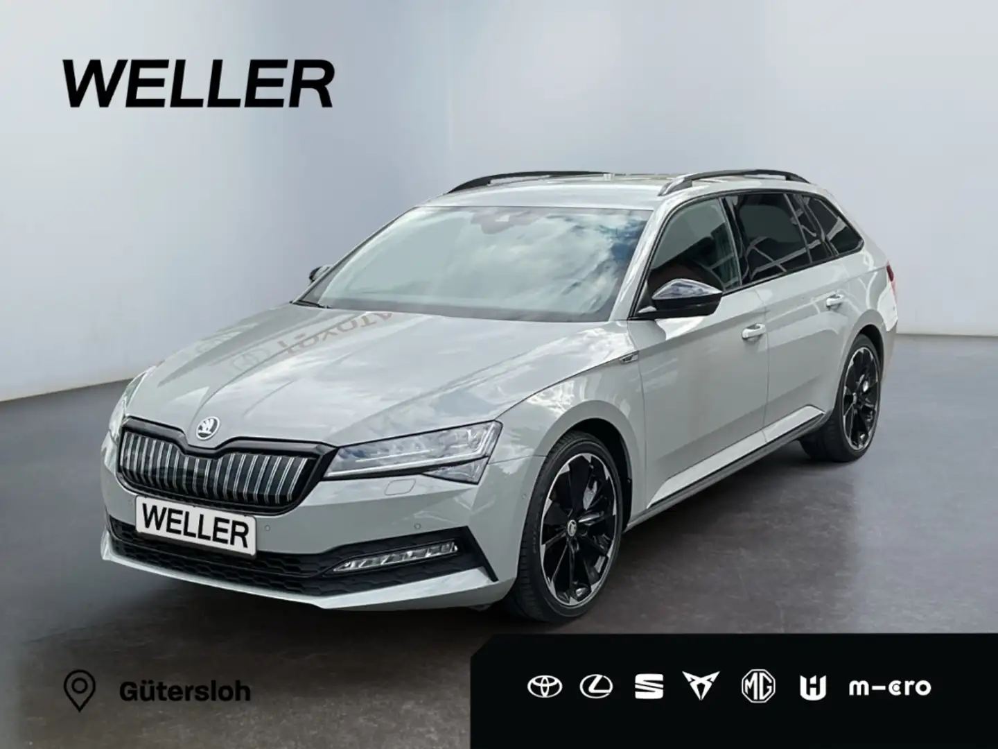 Skoda Superb Combi 1.4 TSI iV DSG Sportline *Matrix*CAM* Grijs - 1