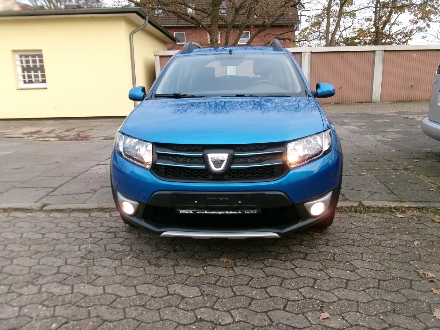 Dacia Sandero 0.9 TCe 90 eco² Prestige Blau - 2
