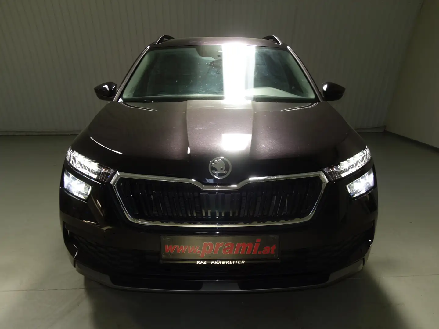 Skoda Kamiq 1,0 TSI Ambition Schwarz - 2