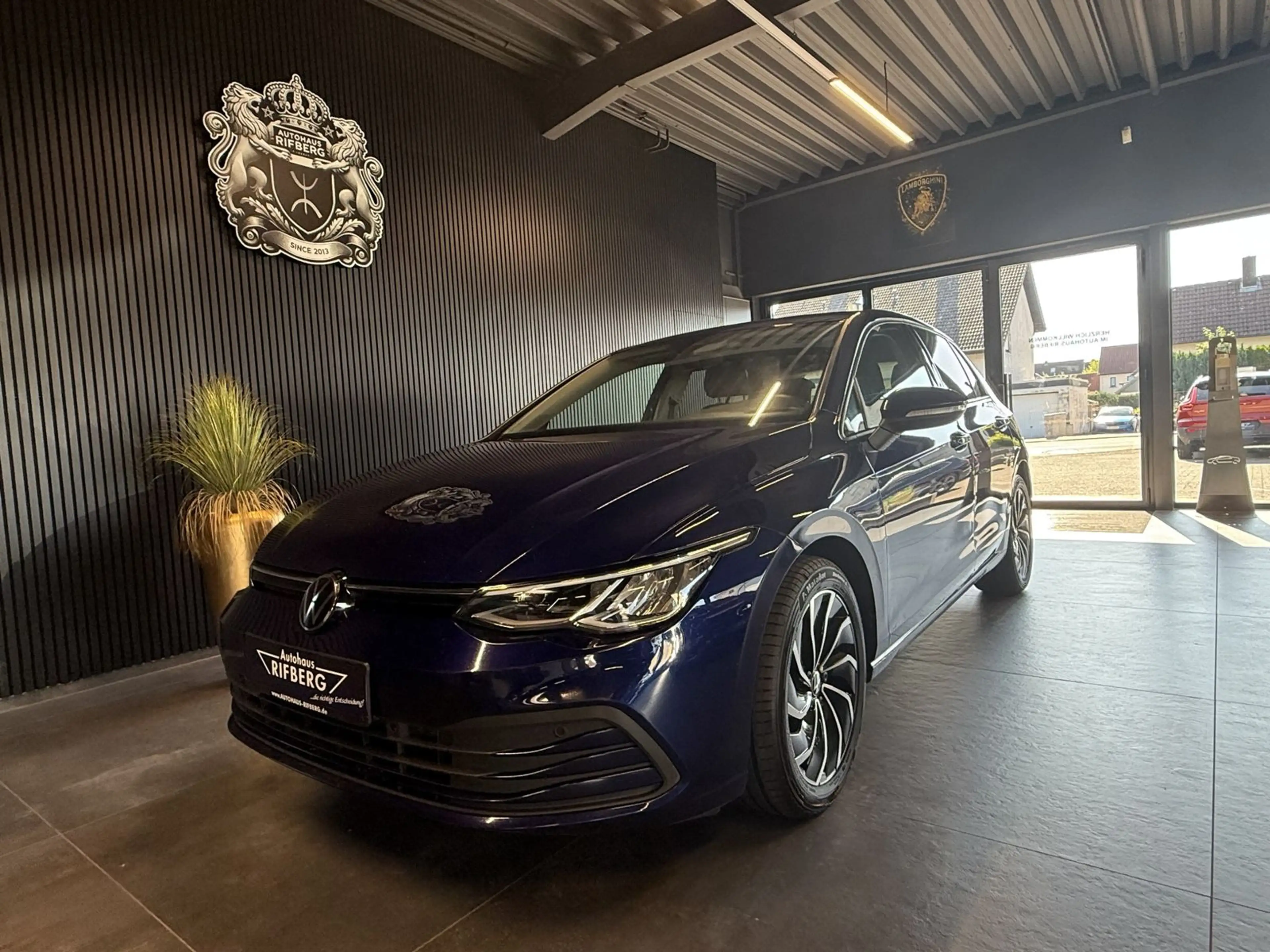 Volkswagen Golf 1,5 TSI Life Navi/ACC/AppConnect/17Z/Kamera