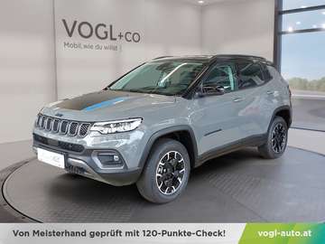 Plug-In Hybrid 1,3 4xe Trailhawk