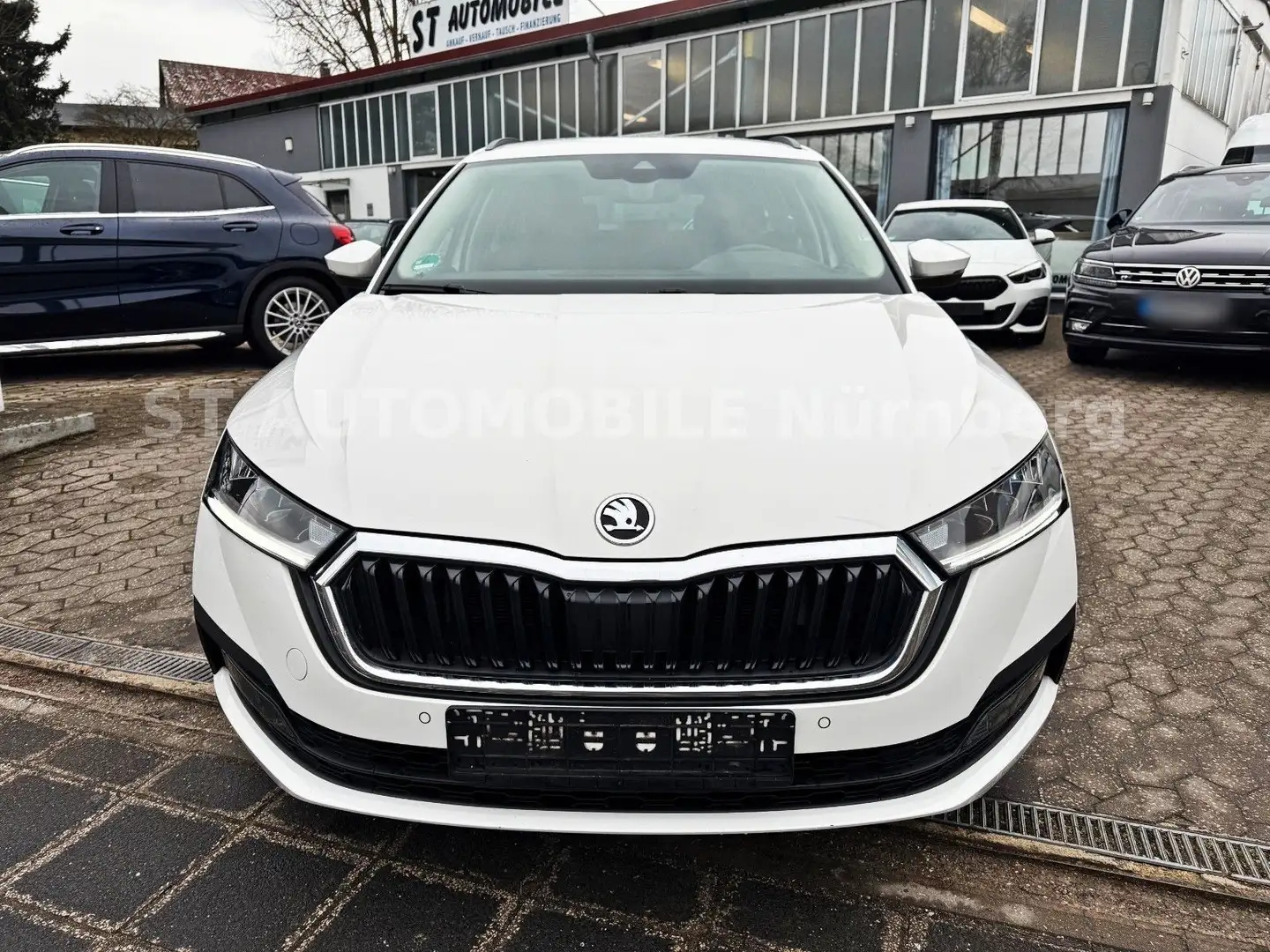 Skoda Octavia Combi 2.0 TDI Ambition*1.HD*PDC*LED*TEMP Blanc - 2