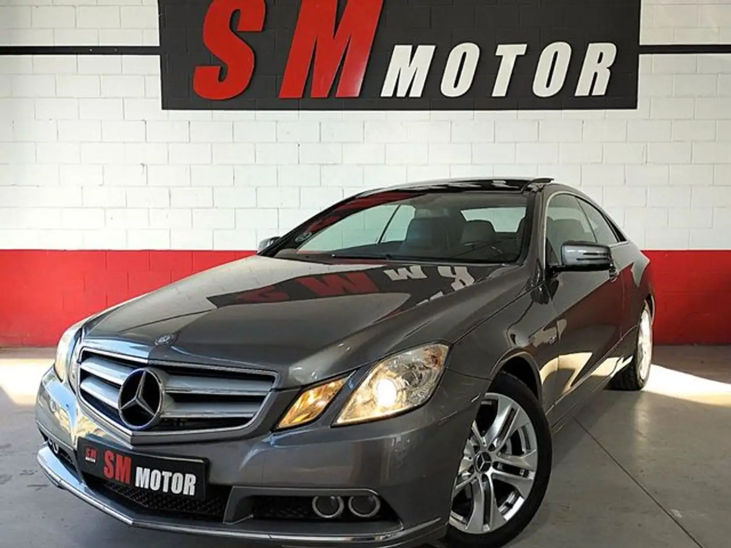 Mercedes-Benz E 220 Coupé 220CDI BE Negro - 1