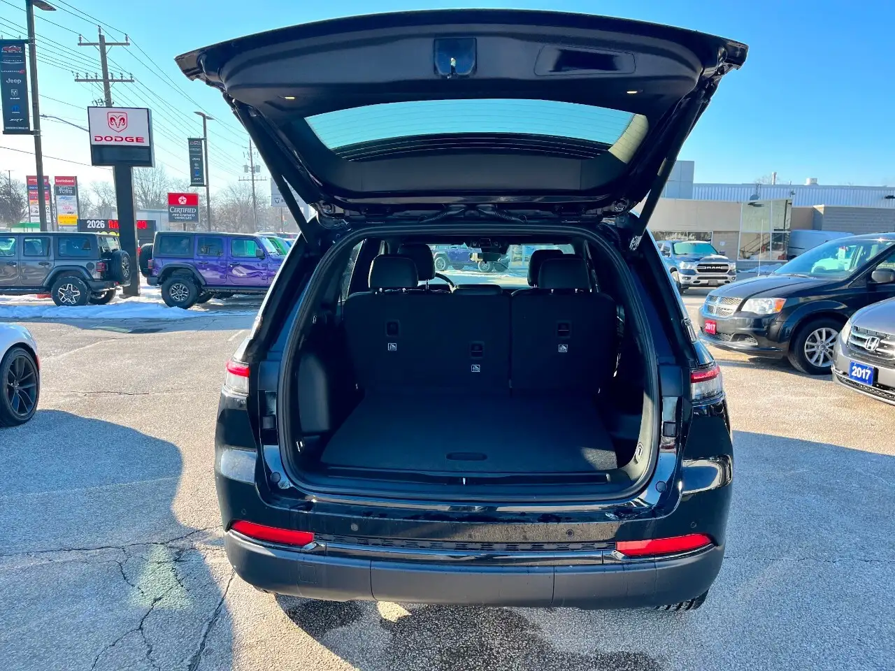 Jeep Grand Cherokee снимка Jeep Grand Cherokee
