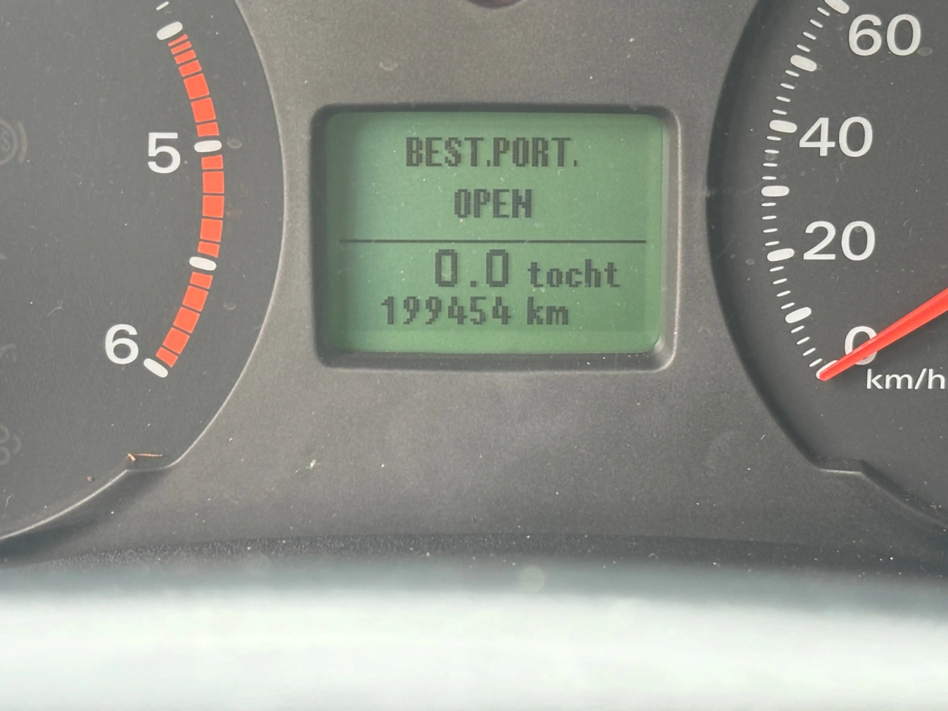 Ford Transit 300L 2.2 TDCI- Dubbele Cabine, 5 Pers, Bluetooth A — photo 10