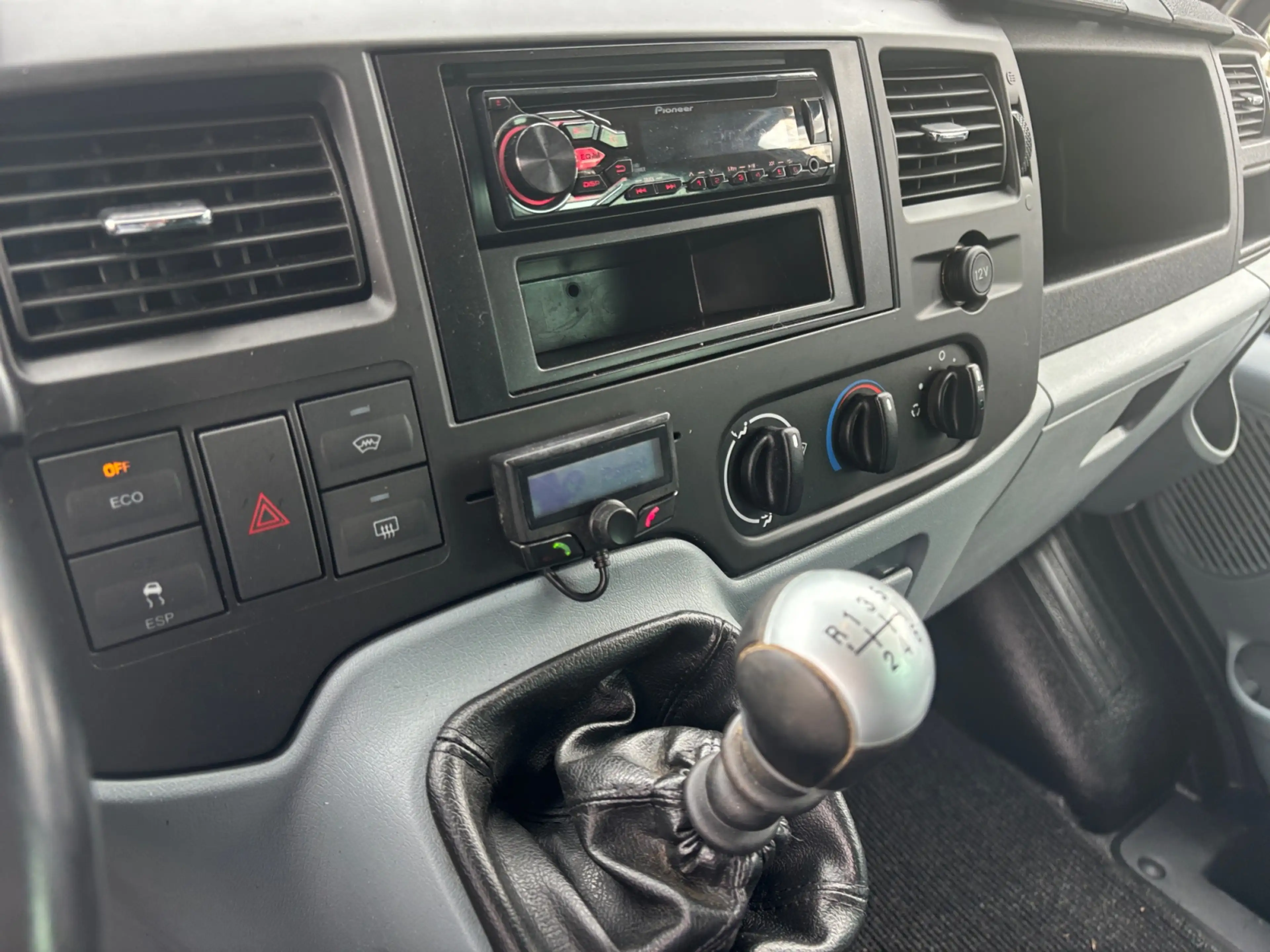 Ford Transit 300L 2.2 TDCI- Dubbele Cabine, 5 Pers, Bluetooth A — photo 8