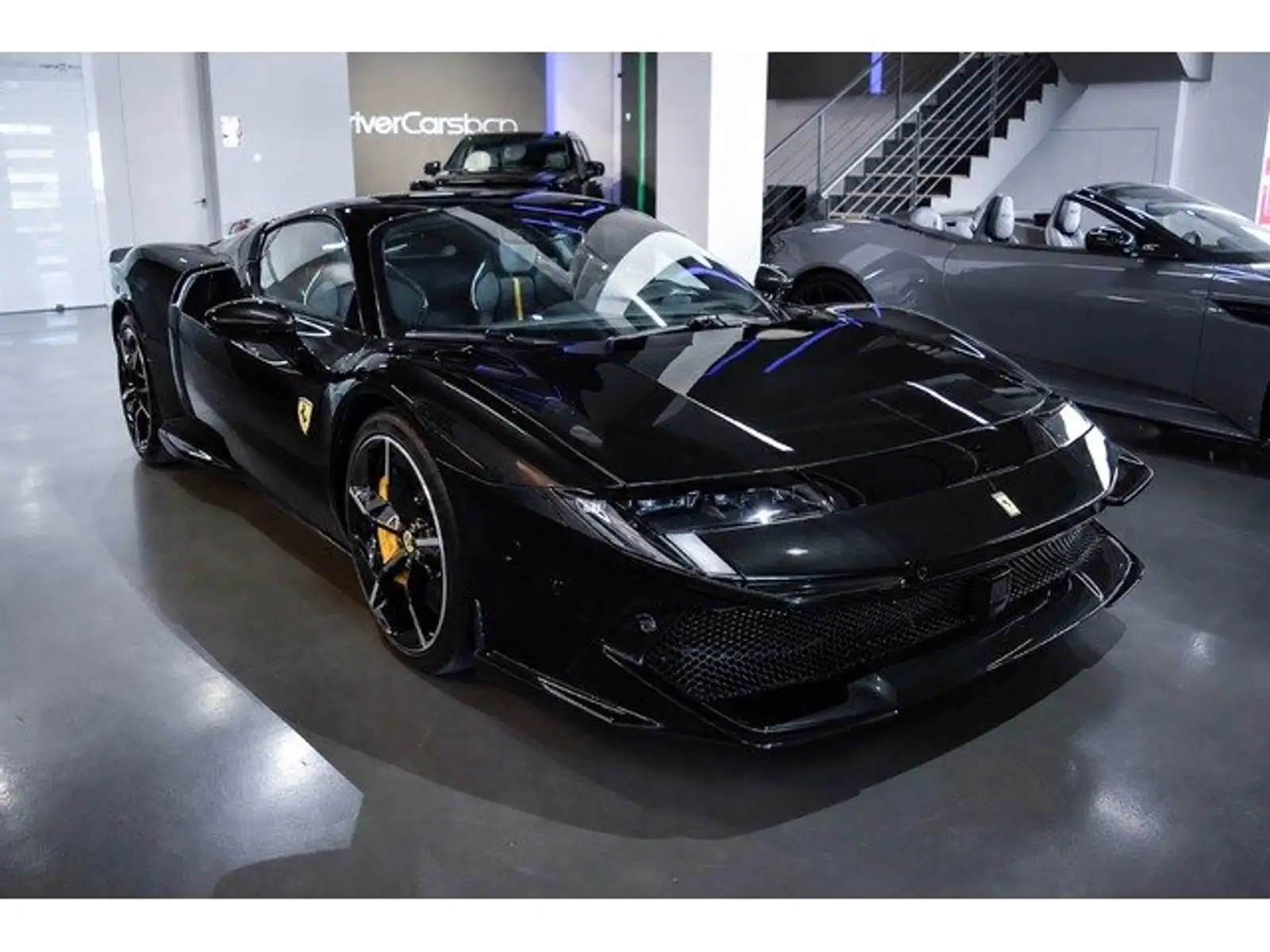 Ferrari 4.0 V8 T PHEV 4WD DCT 772 kW (1050 CV)